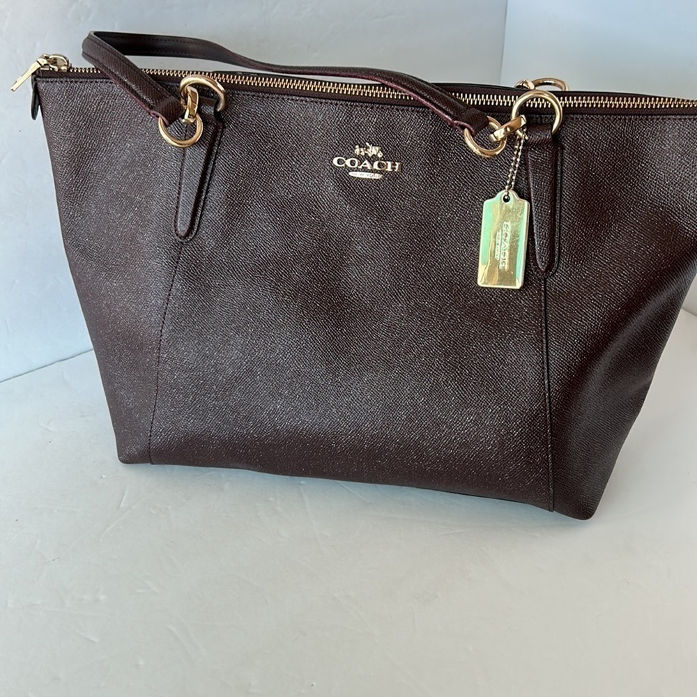 Coach NWOT Ox Blood Leather Ava Tote - Picture 2 of 12